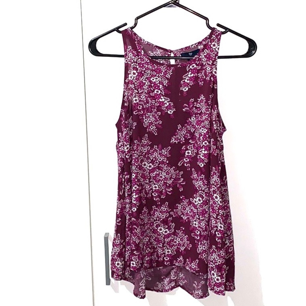 Flower print blouse.